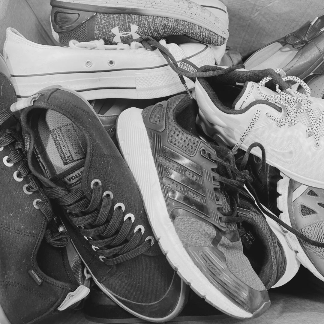 Shoes Mixed Women’s / Mens (25 pairs) $5 p/p